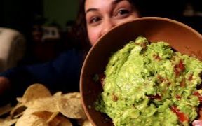 【英语吃播】薯片蘸牛油果酱~【Guacamole】o(*≧▽≦)ツ哔哩哔哩bilibili