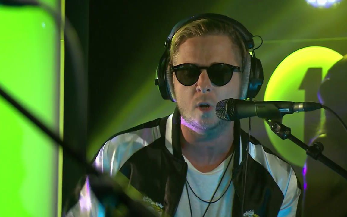 [图]OneRepublic翻唱阿黛尔《Send My Love》-Live@BBC Live Lounge