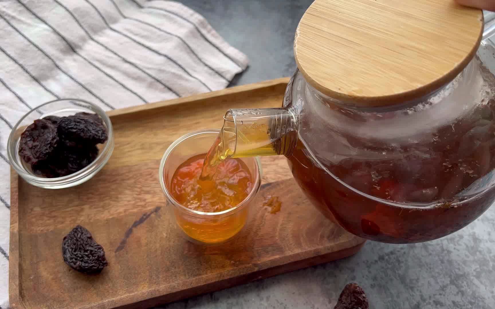 他们用干李子泡这茶!_哔哩哔哩_bilibili