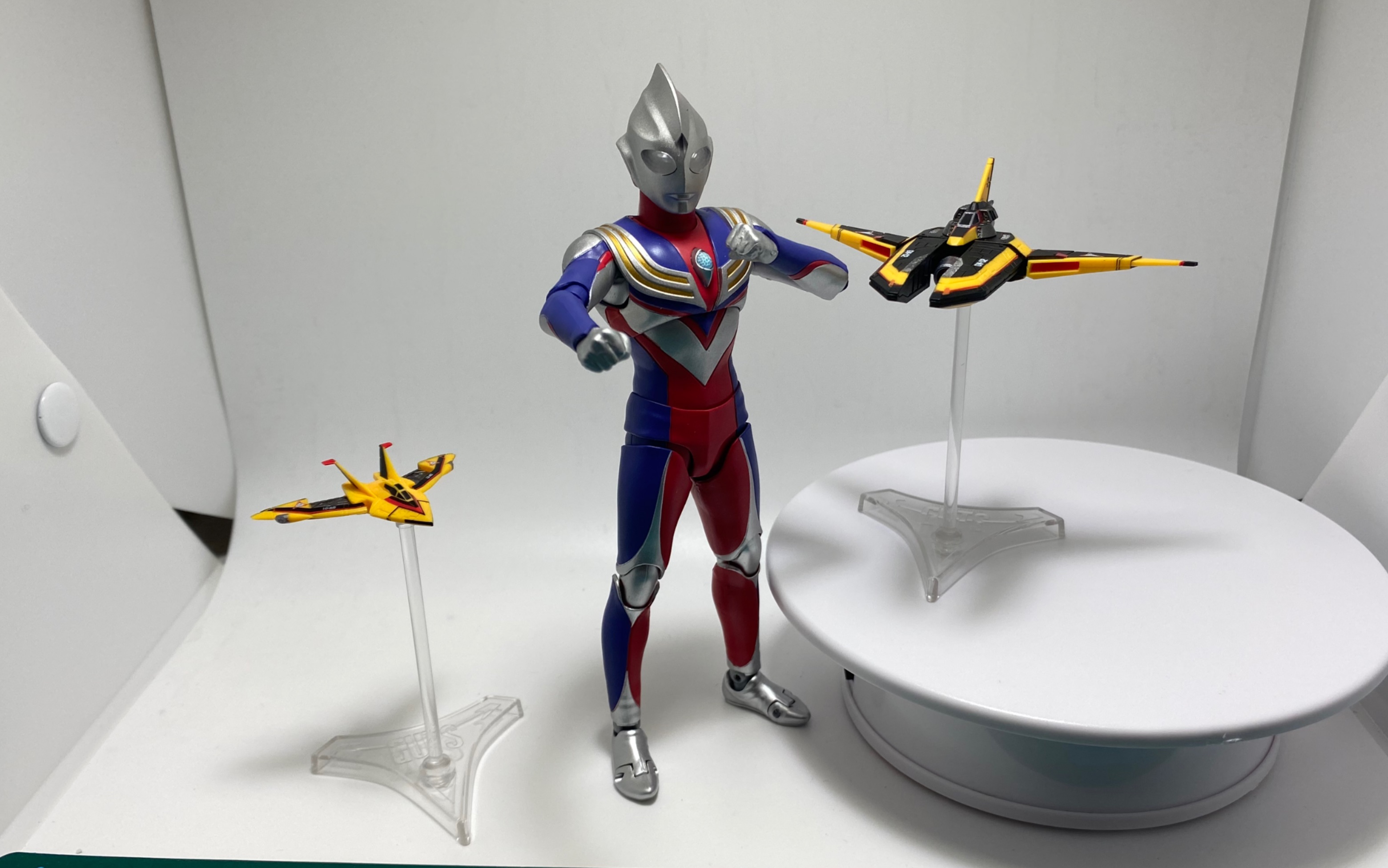 笨蛋up翻车开盒万代shf胜利飞燕号套装_哔哩哔哩_bilibili