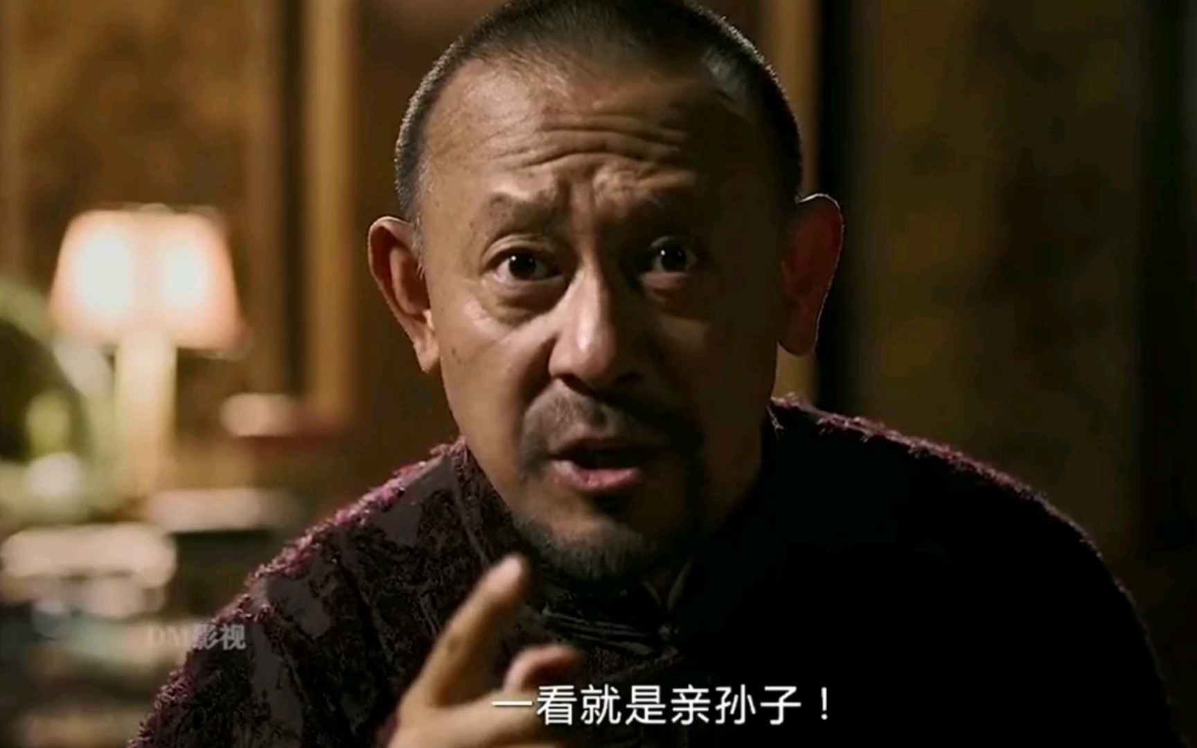 太像了一看就是亲孙子