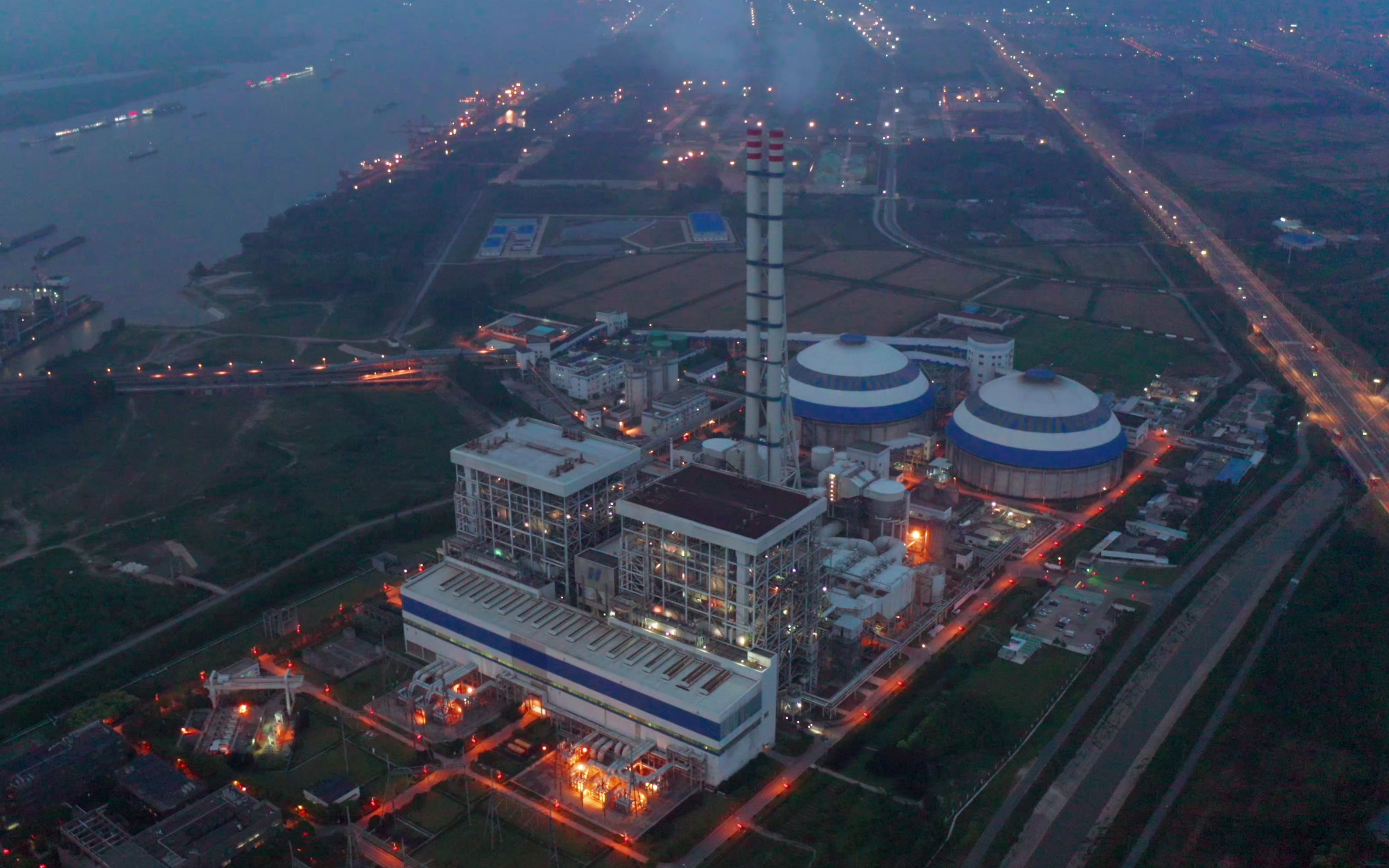 带你去飞9f,9e燃气轮机电厂和百万千瓦燃煤电厂~7615