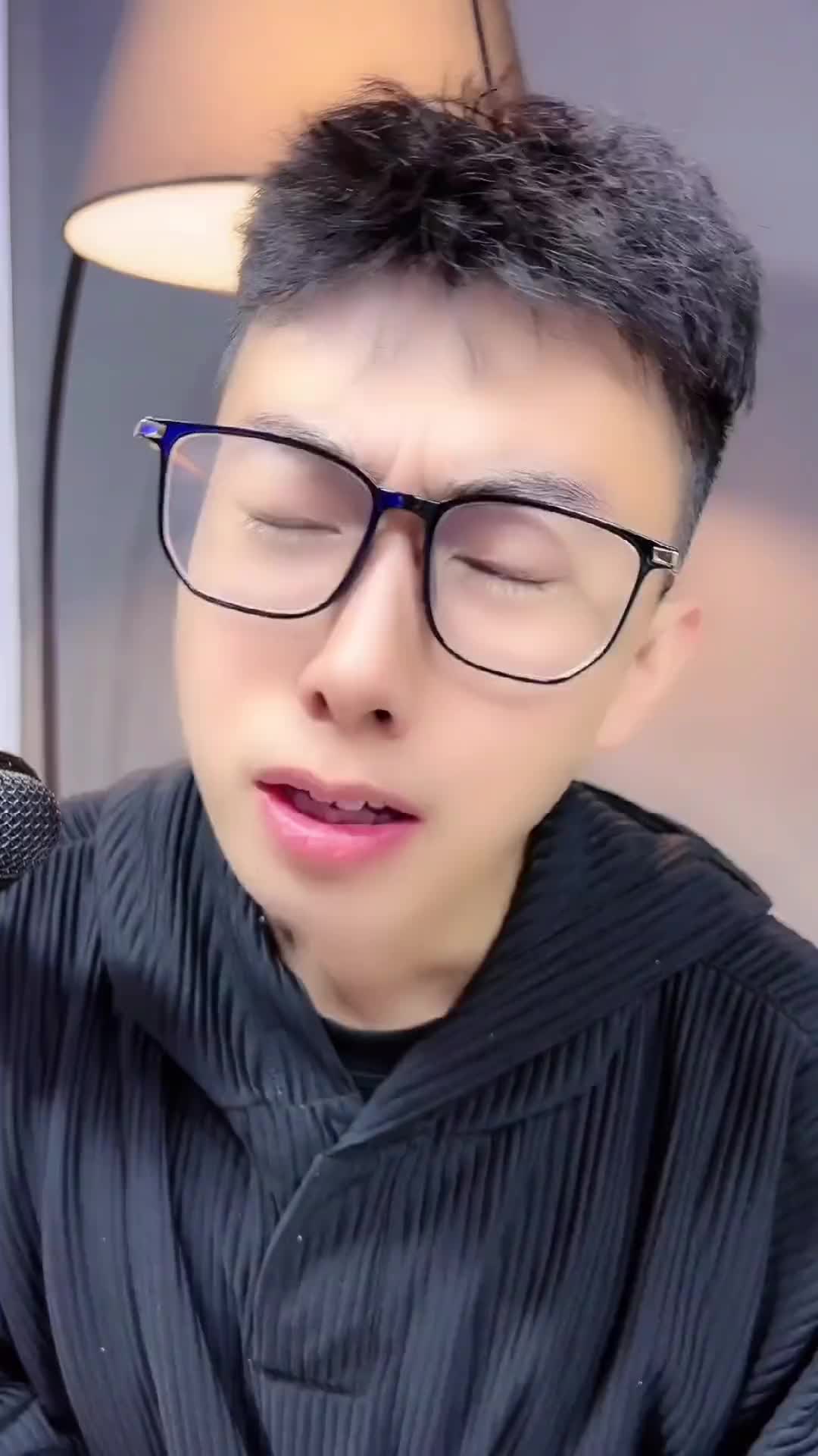 这次姜同学好像真的有点受伤了要不你还是把我删了吧热门音乐