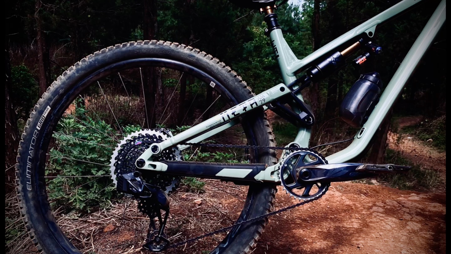 2021款看门狗commencal meta29落地_哔哩哔哩 (゜-゜)つロ 干杯~-bili