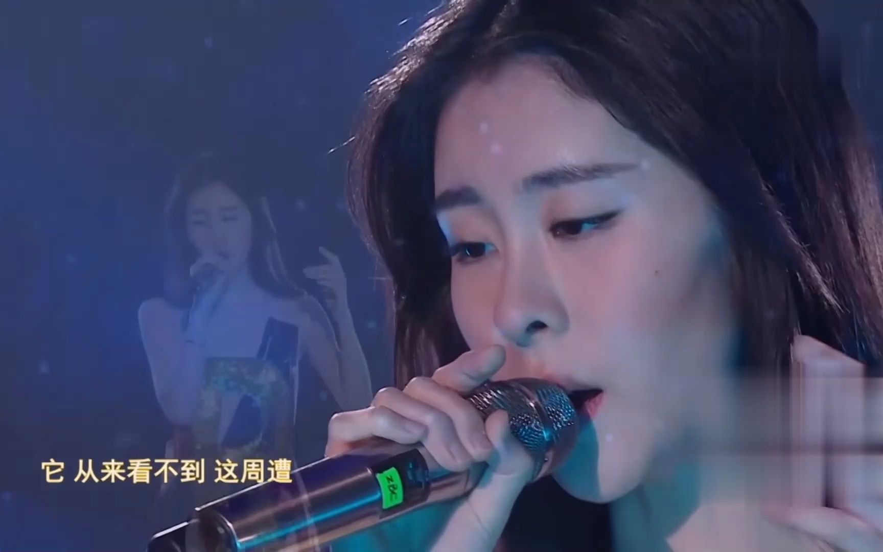 张碧晨实力演唱【胡桃夹子】 尽显冷艳气质