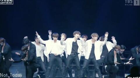防弹少年团】2017 BTS LIVE TRILOGY:EPISODE Ⅲ THE WINGS TOUR-哔哩哔哩 防弹少年团】2017 BTS LIVE TRILOGY:EPISODE Ⅲ THE WINGS TOUR-哔哩哔哩