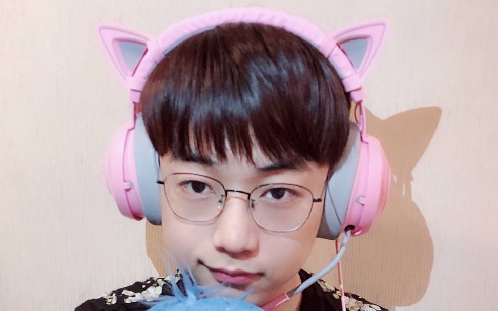 醒来爱你小醒目