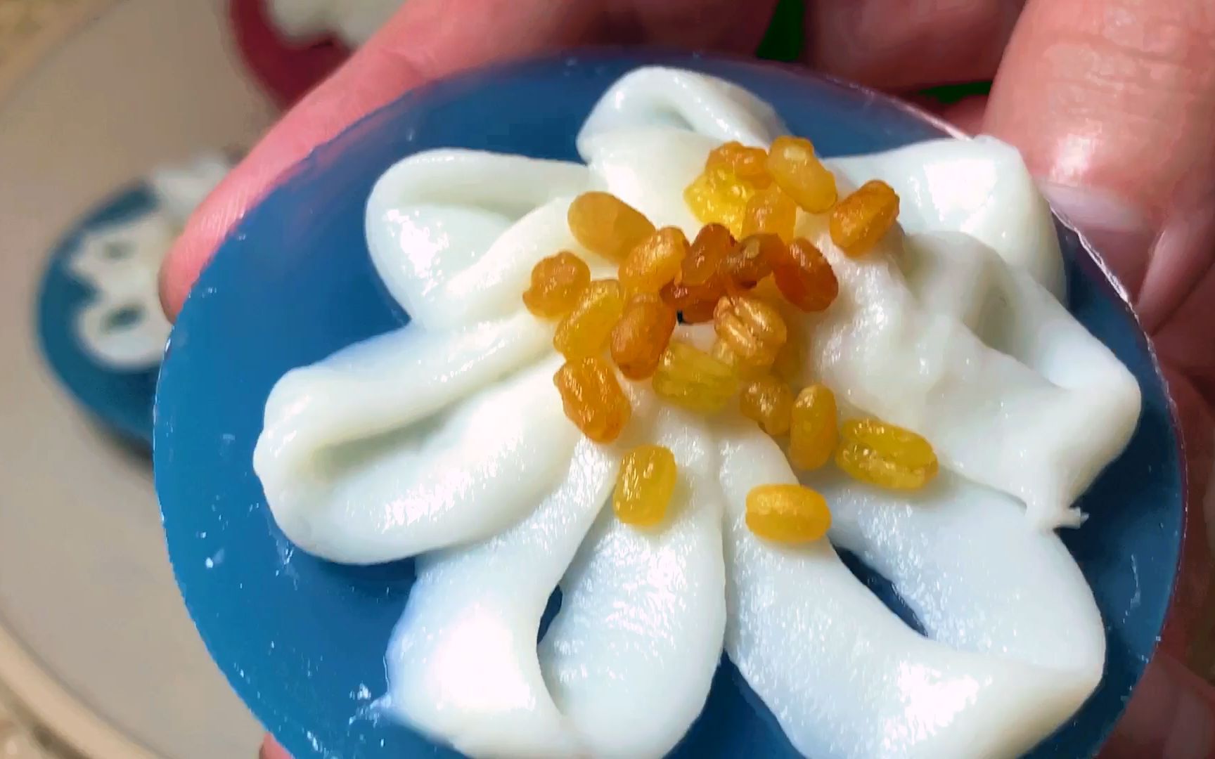 吃进嘴里忘记吞了?泰国小吃"忘吞糕",要不要尝一下