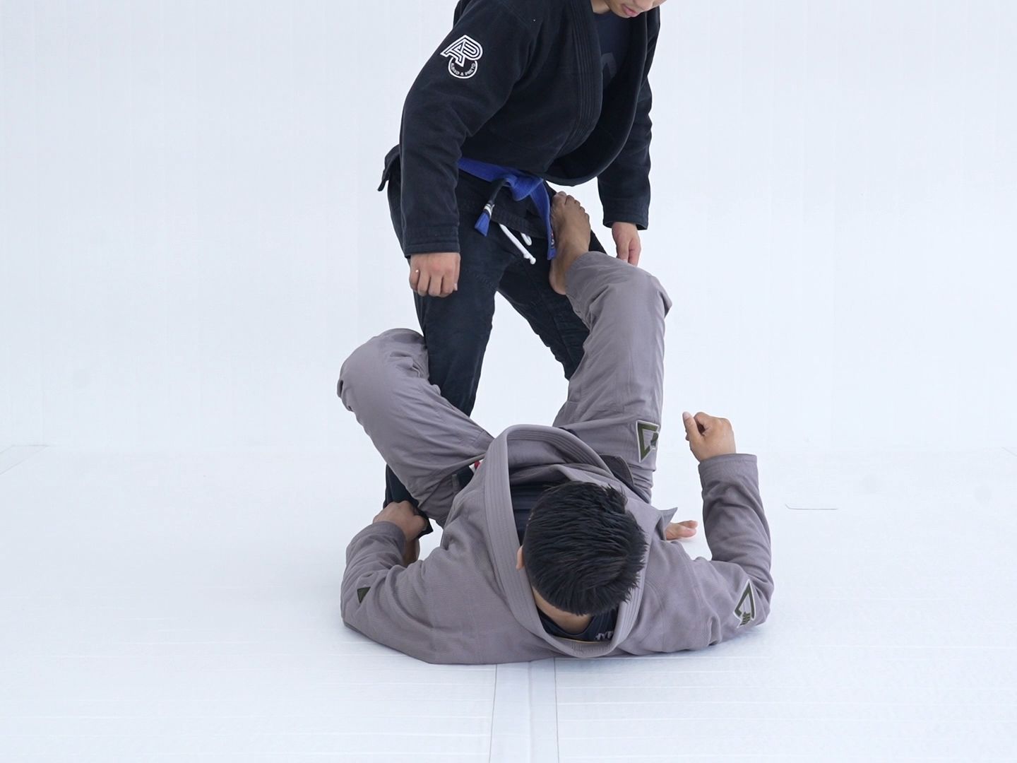 【从任意位置转菠萝】part4-德拉菠萝|野马柔术课