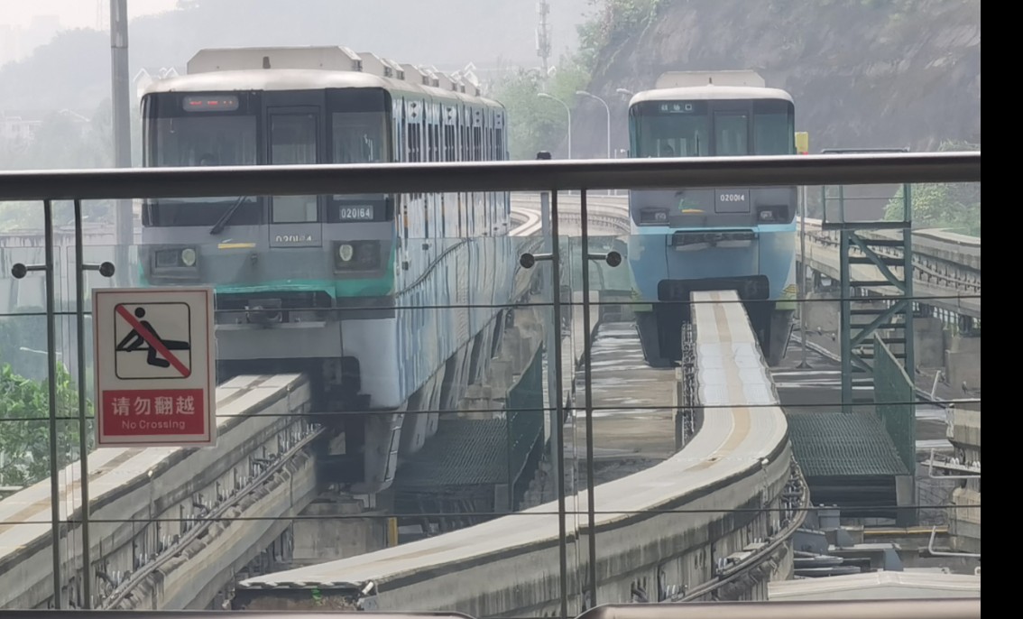 重庆轨道交通2号线原装车黄花园至大坪记录
