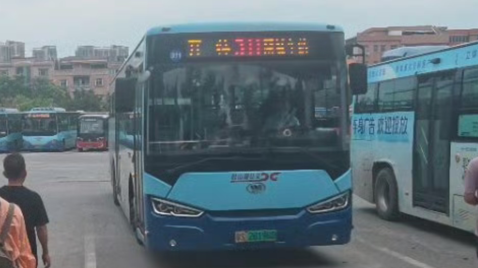 很长一辆311,跨镇线路[ pov743 ]东莞松山湖公交311路(原813路)东莞