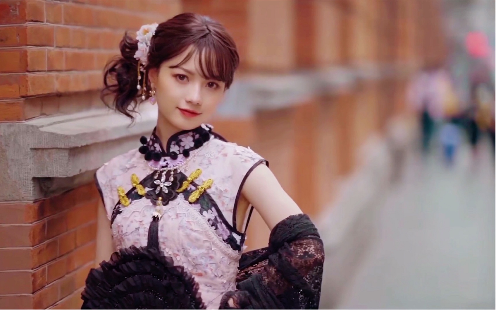 【古风党妹/混剪】 国际巨星潘唐颖确定不了解一下嘛_哔哩哔哩 (゜-゜