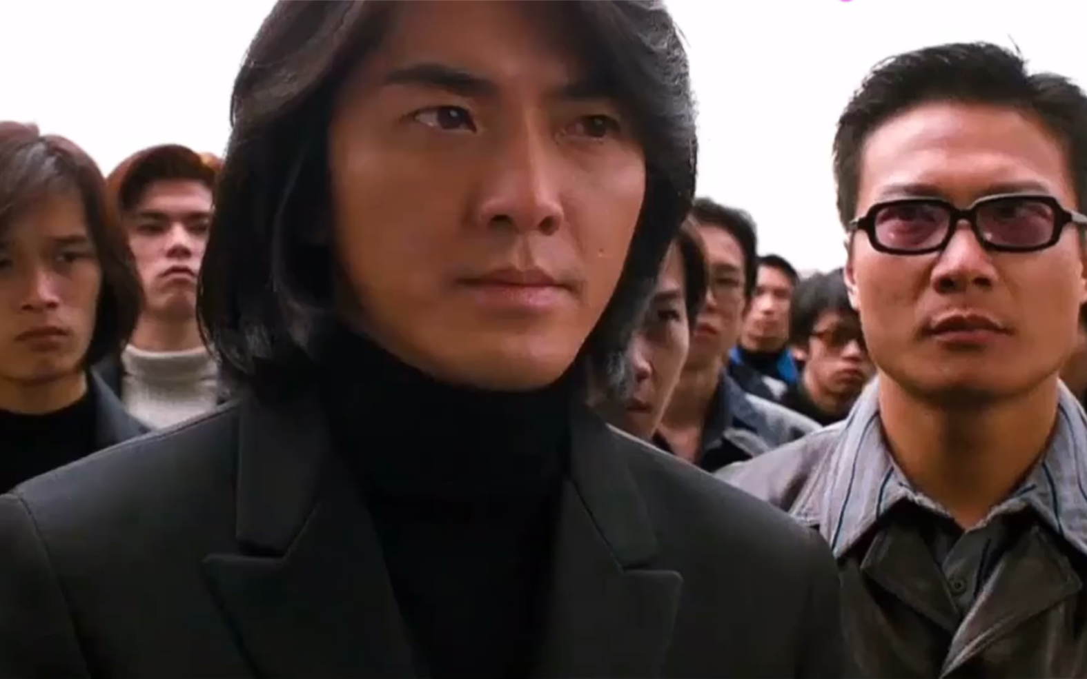 古惑仔陈浩南带几百兄弟去拜祭焦皮,警察都请求支援