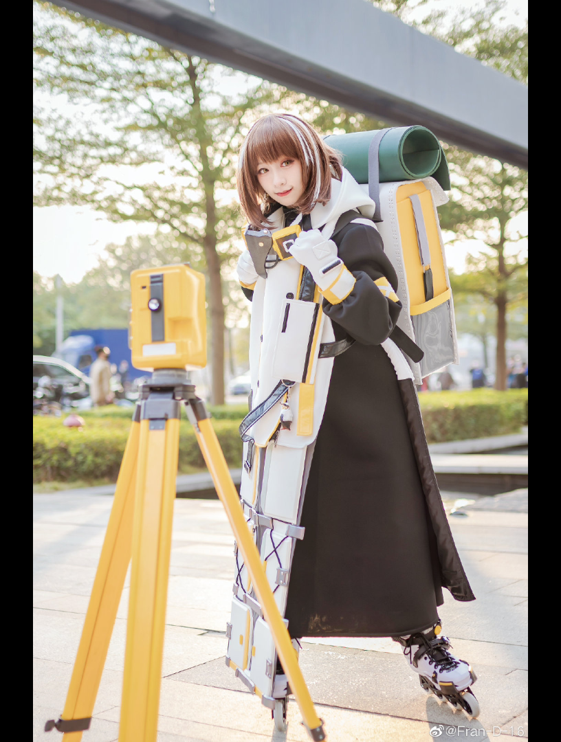 明日方舟cos:麦哲伦_手机游戏热门视频