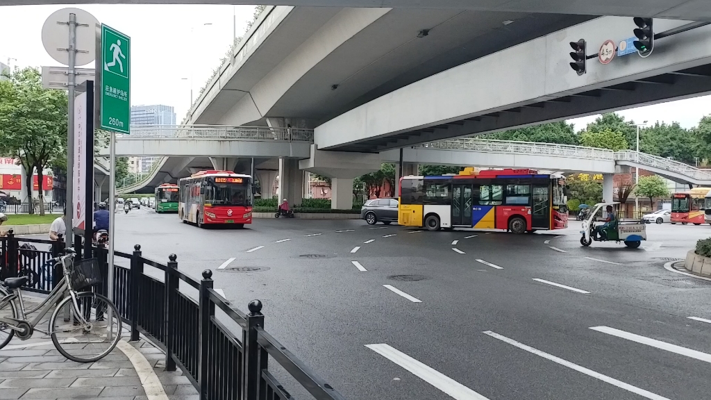 广州公交 181路独苗车开沃进下芳村站,全线仅一辆哔哩哔哩bilibili