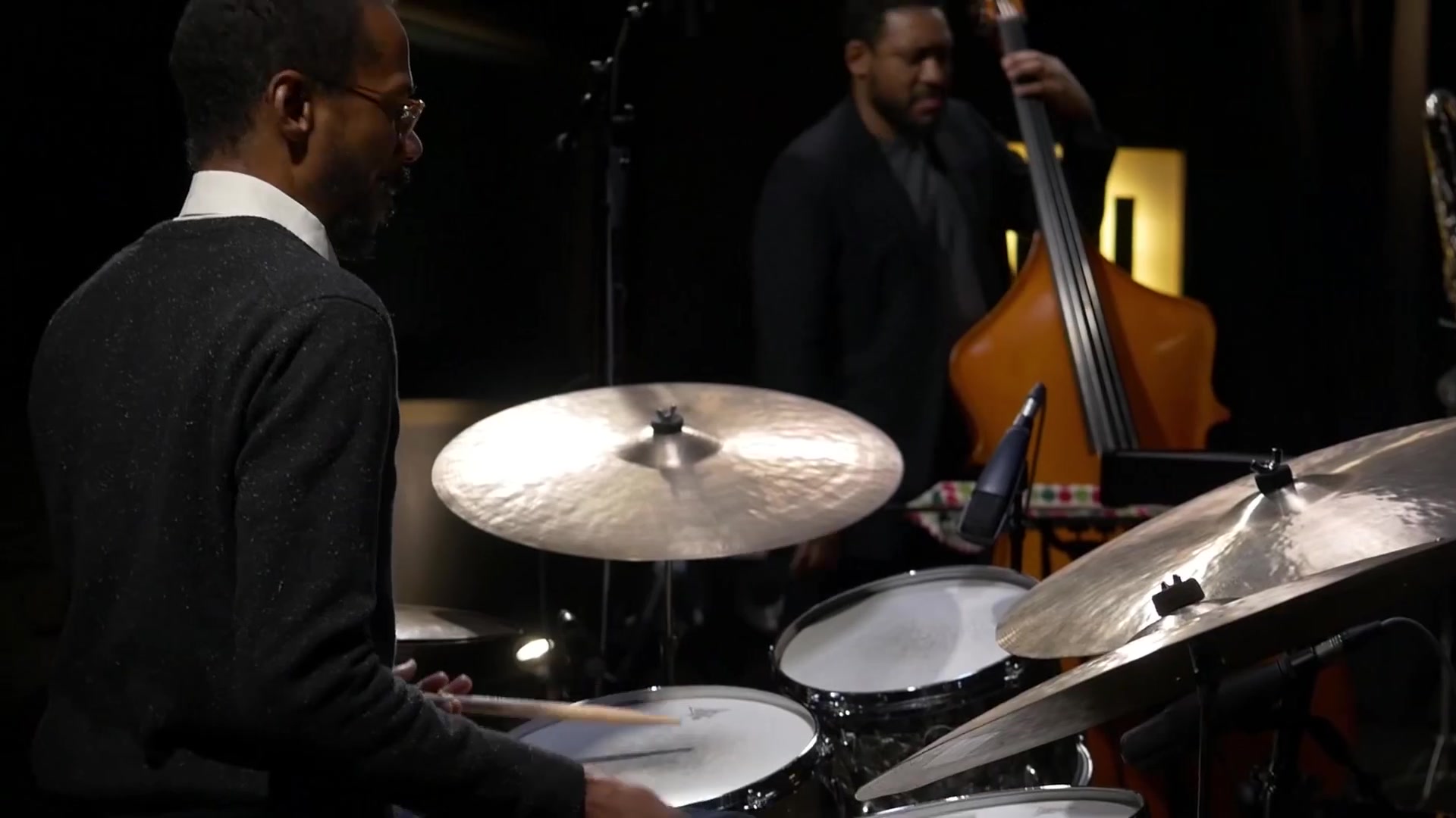 [图]Brian Blade & The Fellowship Band - Full Performance (Live on KEXP)