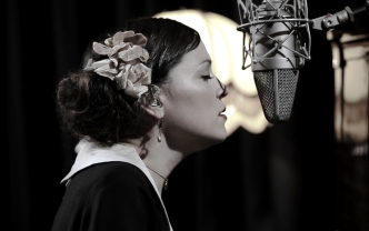 [图]【中西字幕】Natalia Lafourcade - Amor, Amor de Mis Amores 我的此生挚爱