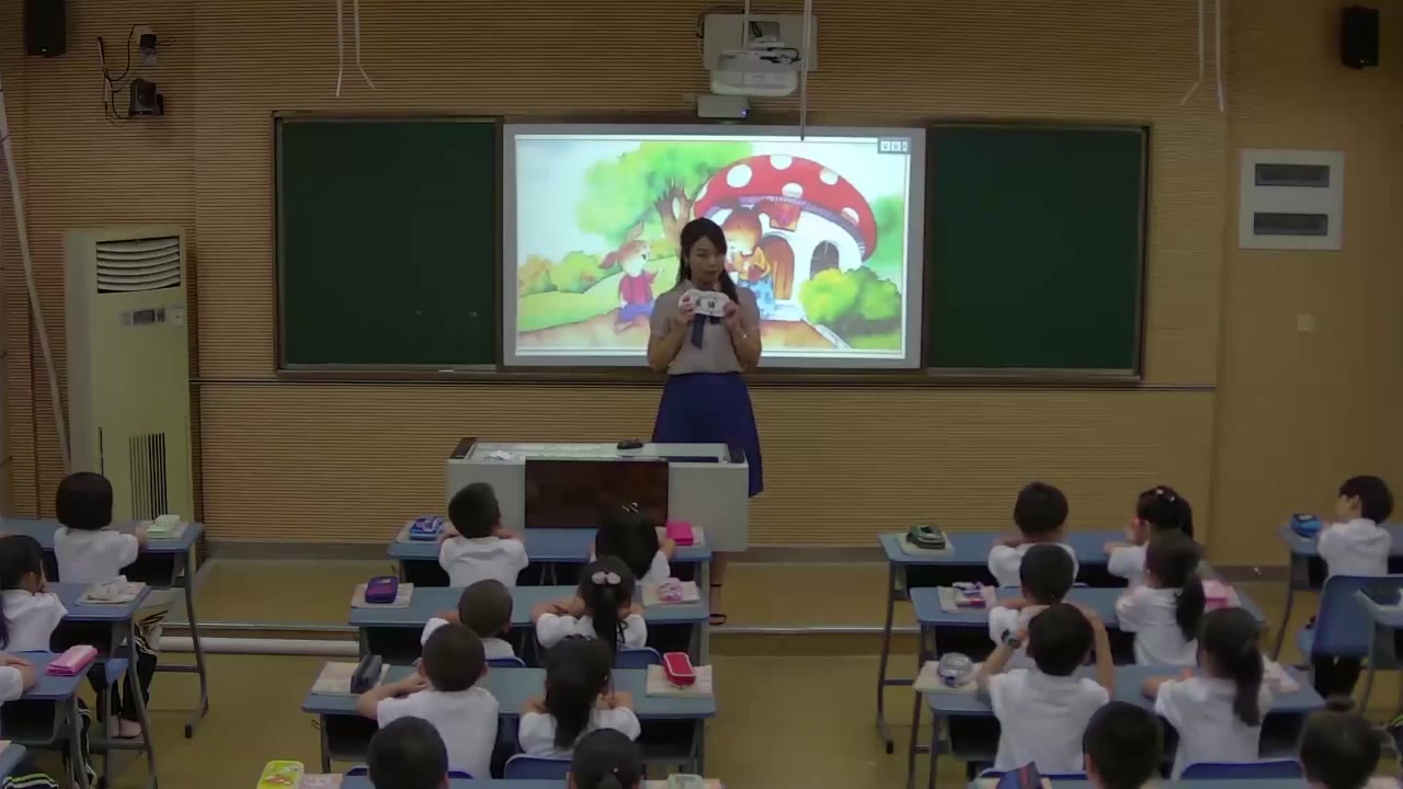 [图]《口语交际：小兔运南瓜》 刘老师 有ppt 第八单元 部编版小学语文一年级上册 省级公开课 优质课 精品课 名师课堂 示范课 磨课 千课万人 微课