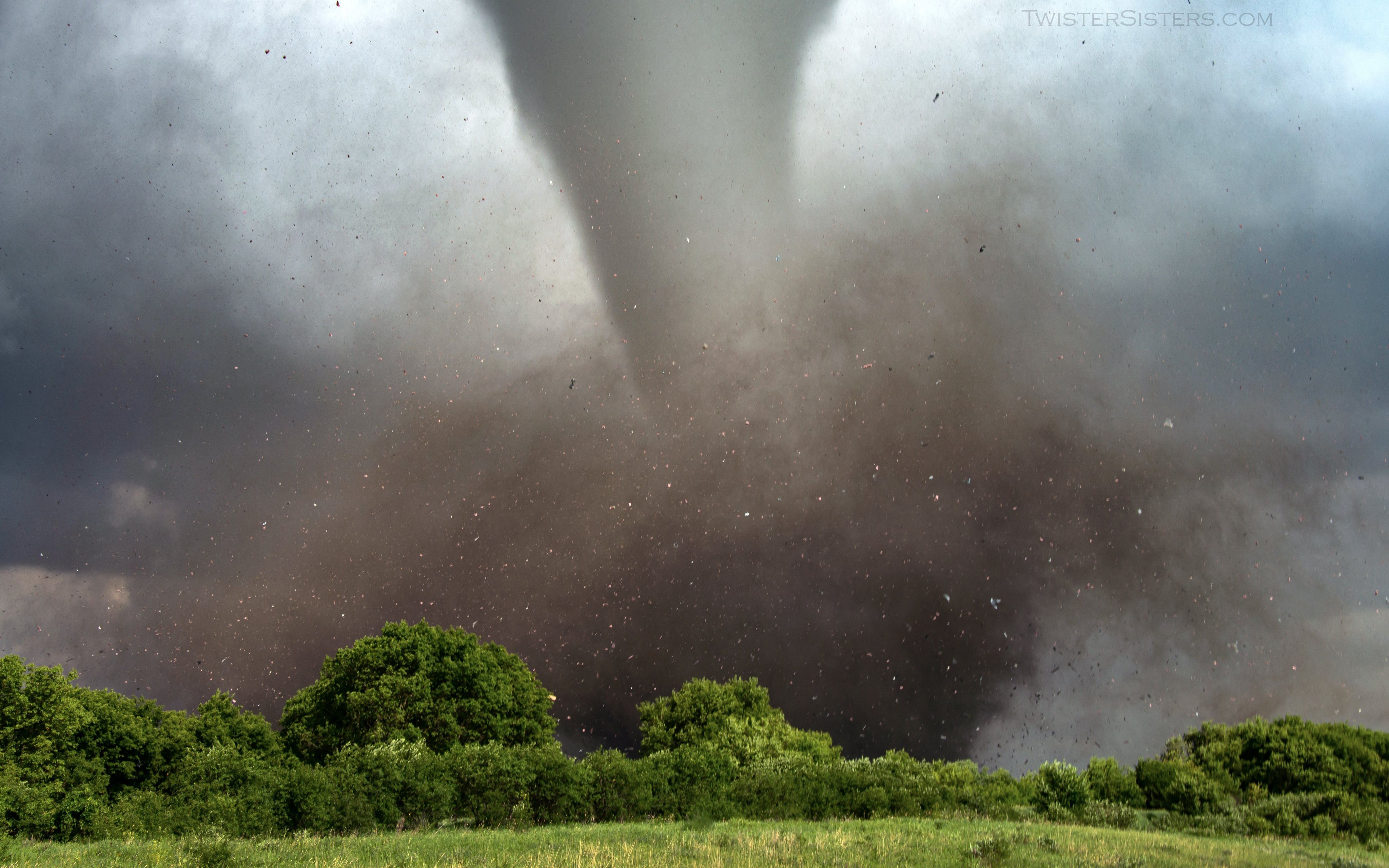 三年前的昨天!2020年7月8日明尼苏达州dalton ef4龙卷风