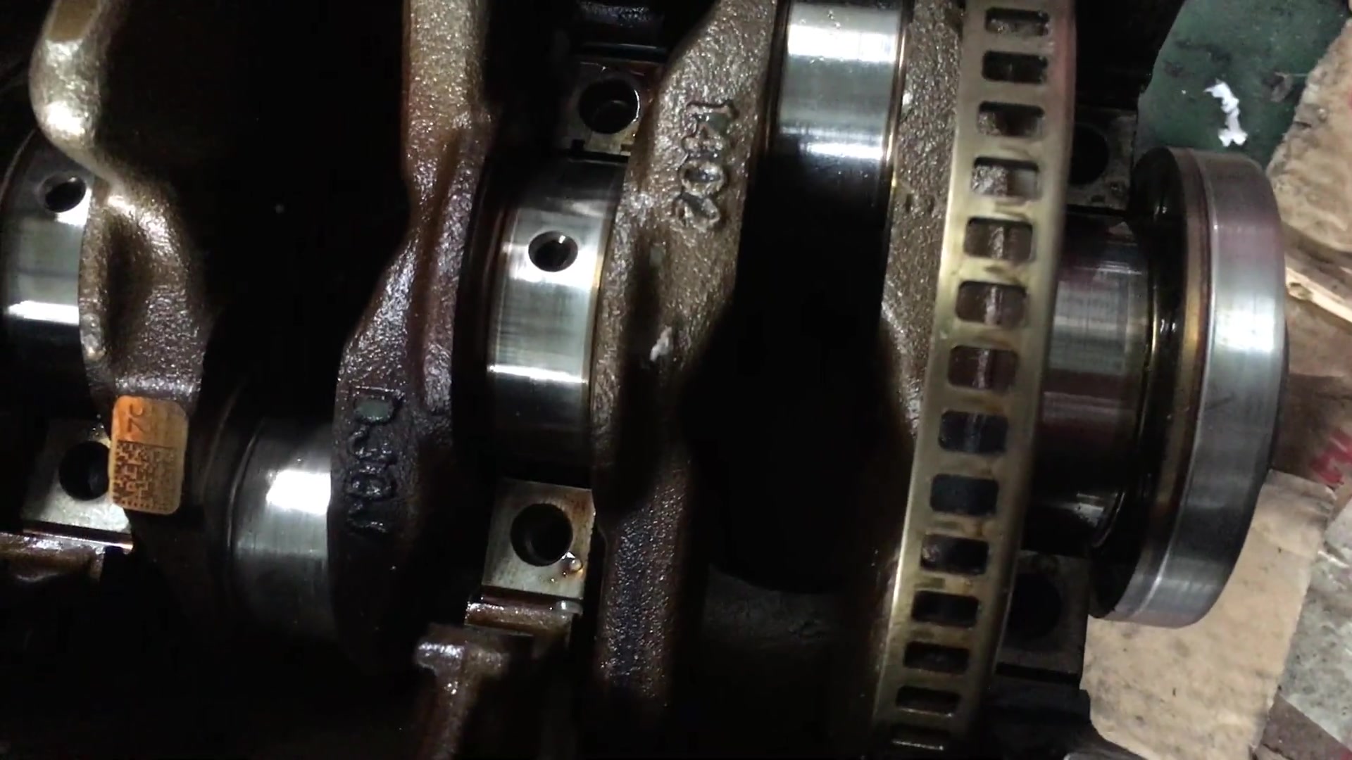 数数曲轴信号盘有多少个齿,肯定同行朋友很少有人去认真数.