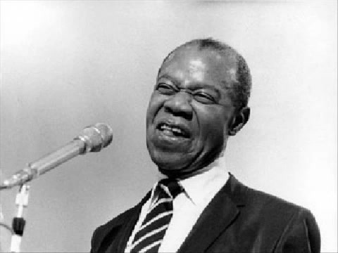 [图]Louis Armstrong 路易斯阿姆斯特朗 当时最火的爵士小号和歌手