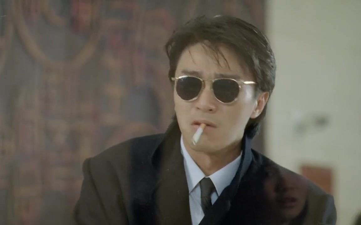 新精武门1991周星驰抢劫银行这段太逗了