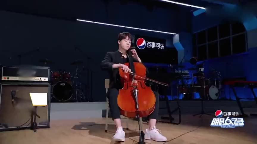 害羞男孩任胤蓬大提琴版lemon