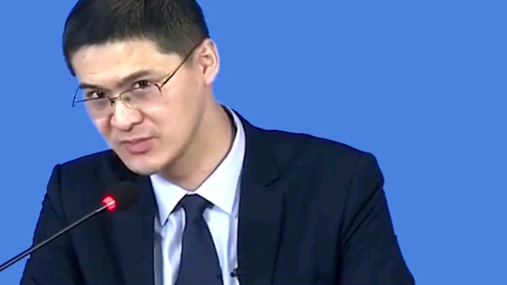 罗翔老师一席话,三观直接碎成渣!抬杠全程高能!