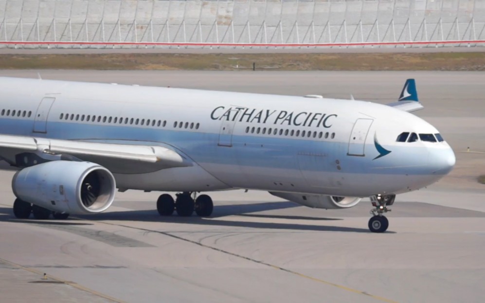 国泰航空a330 香港赤鱲角机场起飞