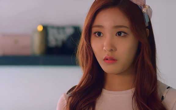 因为胖总被轻视欺负,妹妹灵魂互换到姐姐体内帮姐姐绽放美丽