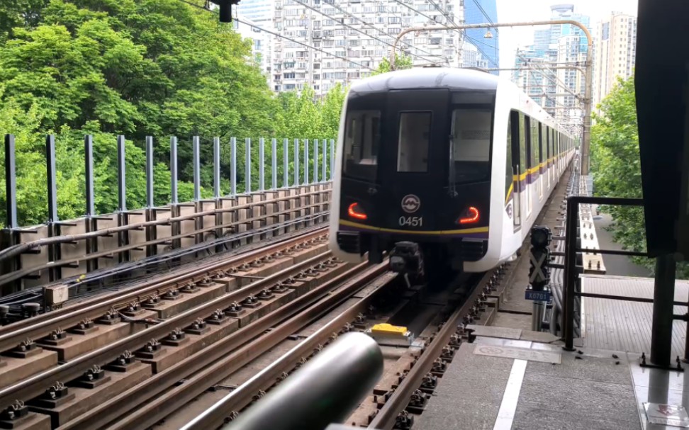 上海地铁 包公451出站