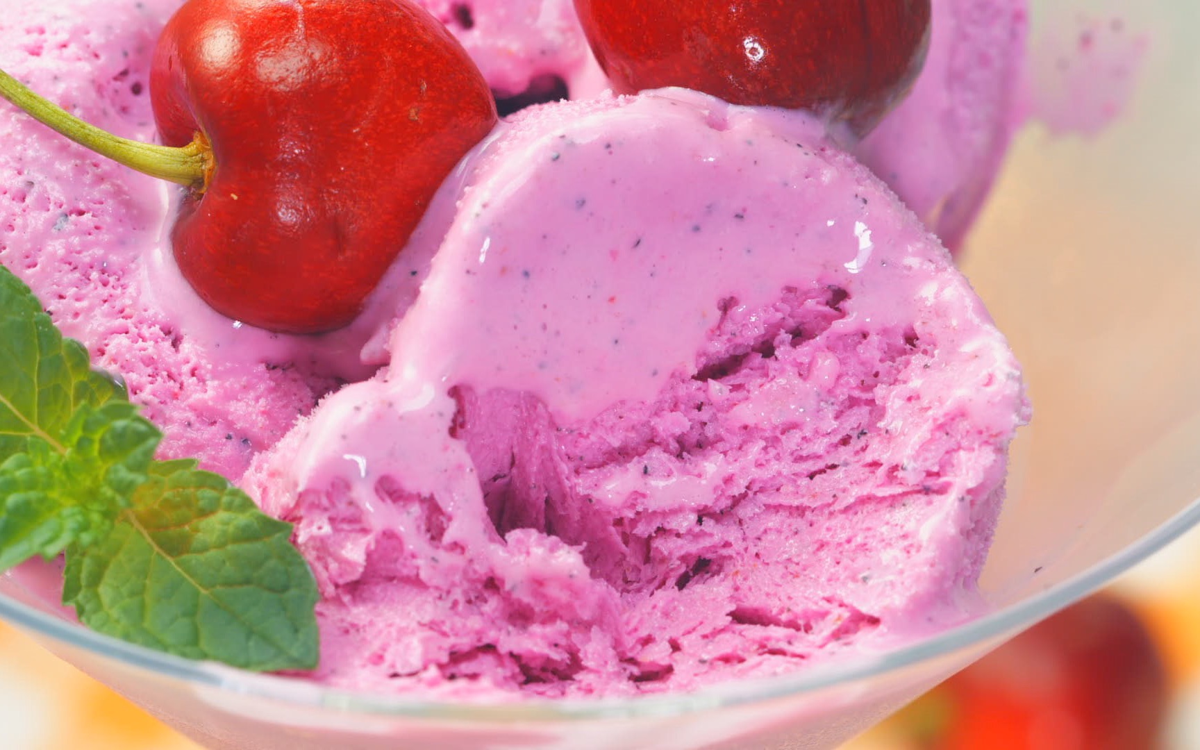 超级美味的红心火龙果冰淇淋,在家做这么简单!