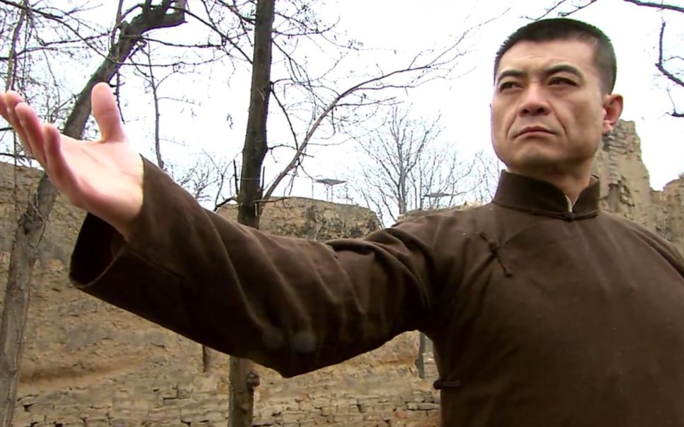 《抗日奇侠》铁柱轻功和鹰抓杀鬼子,招招精髓