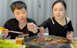 下载视频: 烤肉喝酒