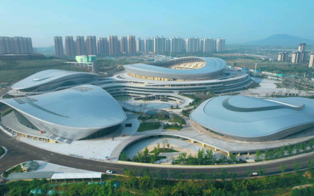 山东泰安新地标新体育中心竣工在即