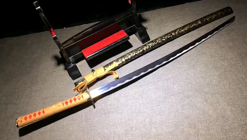 龙泉工艺品烤蓝防锈工艺武士刀