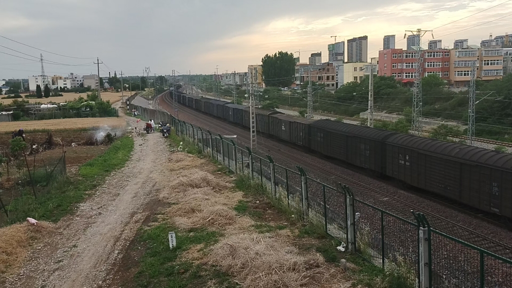 焦柳铁路-南阳市区段拍货列