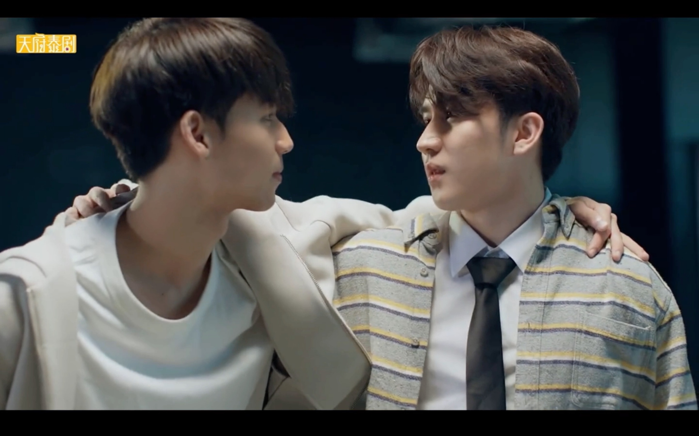 偷偷爱上你/痴心暗许|bear & bomb 第一集cut_哔哩哔哩_bilibili