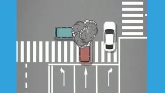 前车发生事故，后车应该如何变道？