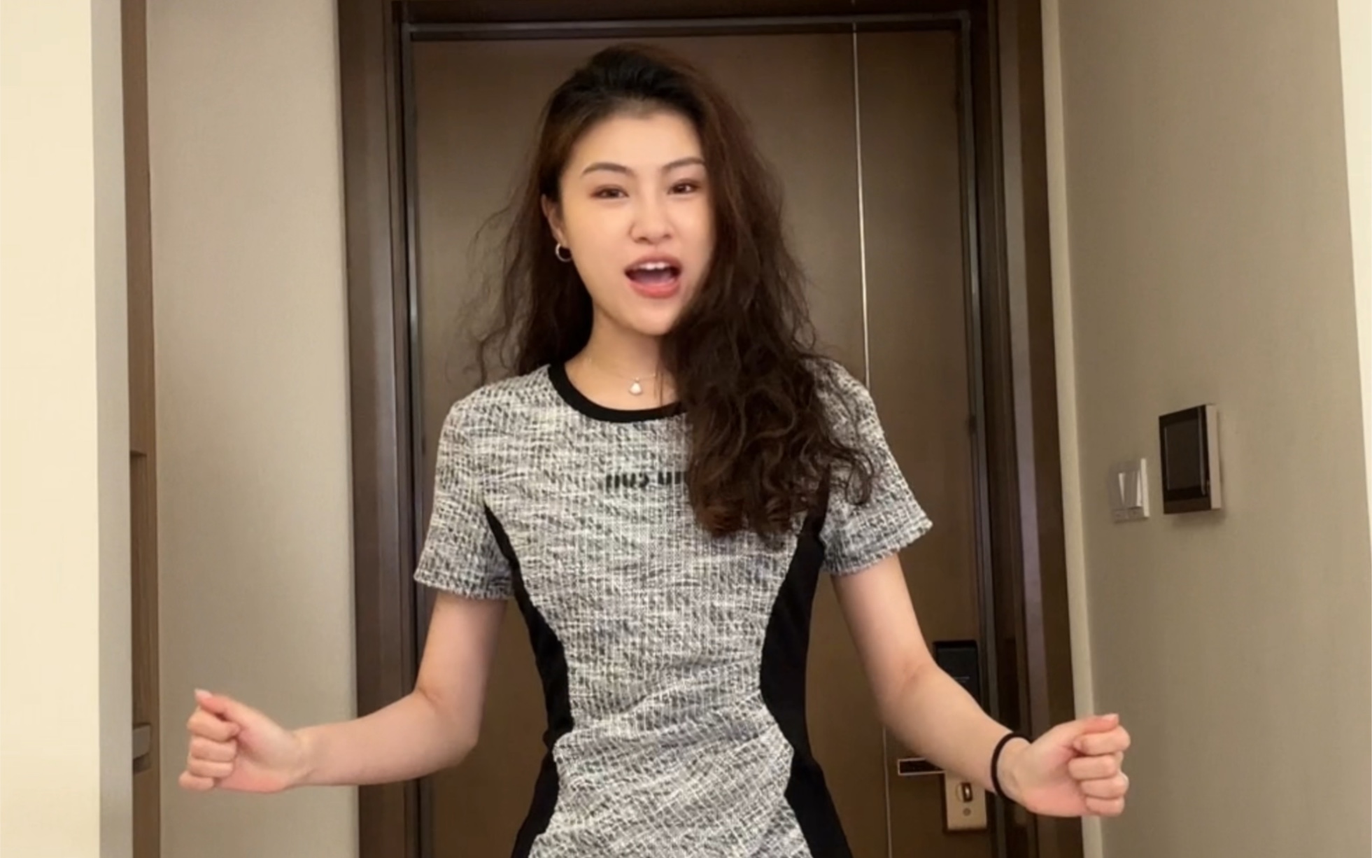 张阿星|短款作弊裙,适合所有身材