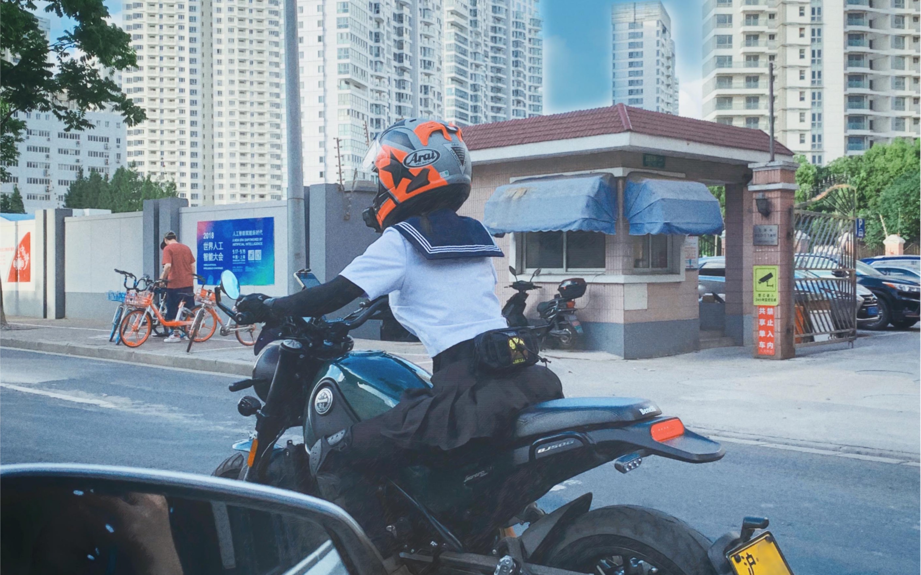 【jk制服 机车少女】出租车司机都露出了痴汉笑～_哔哩哔哩_bilibili