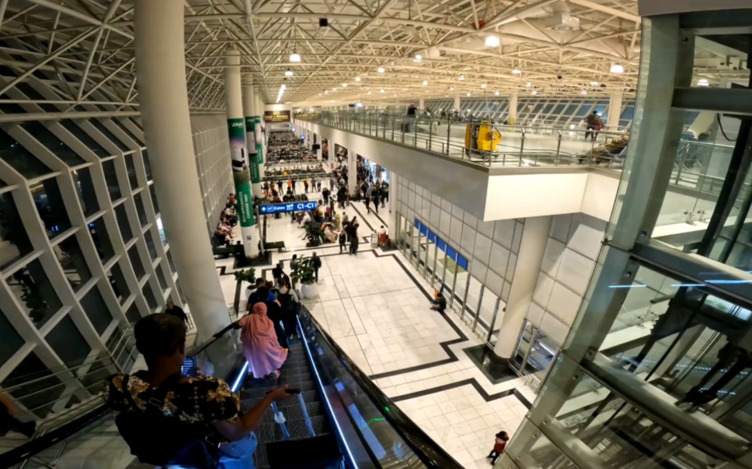 埃塞俄比亚博莱机场转机回国