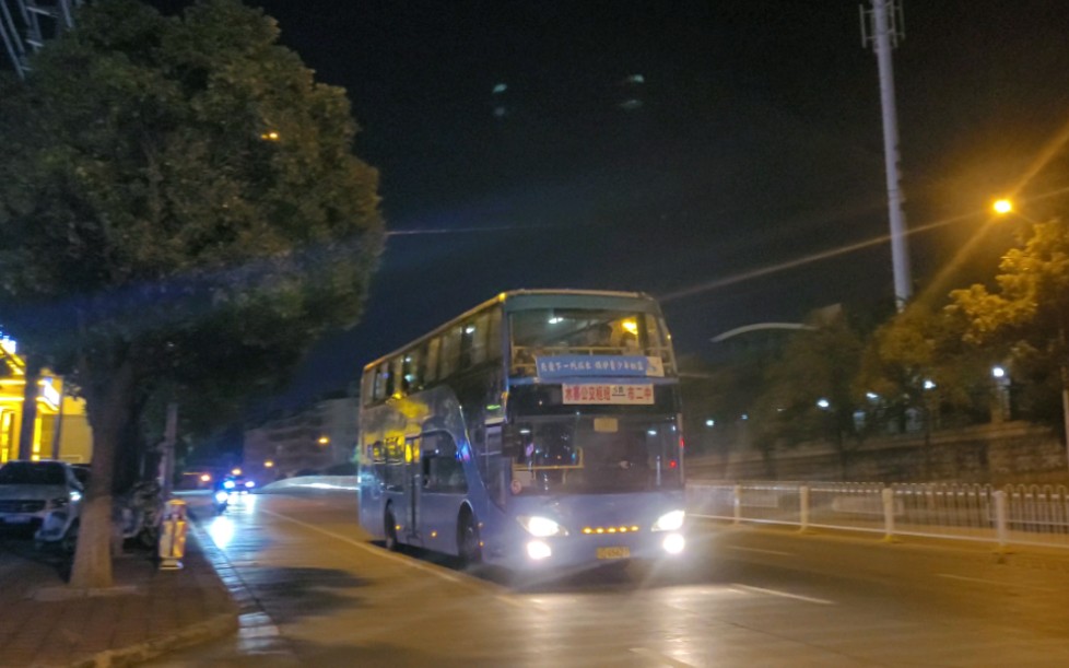 原色 车头小黄灯全亮的亚星双层!