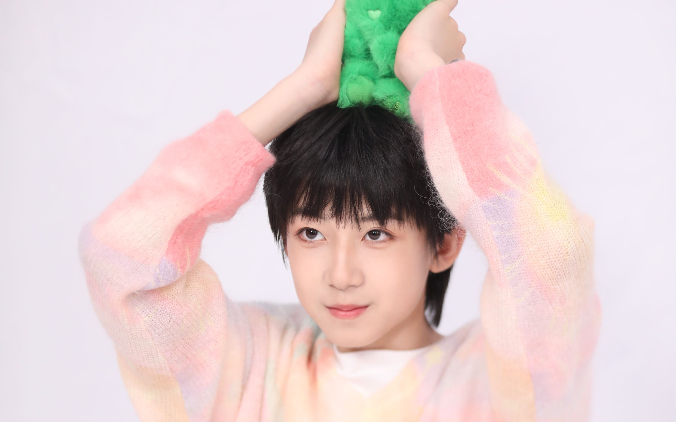 【杨博文】微博live | 图片合集 2023.1.29—2023.10.11