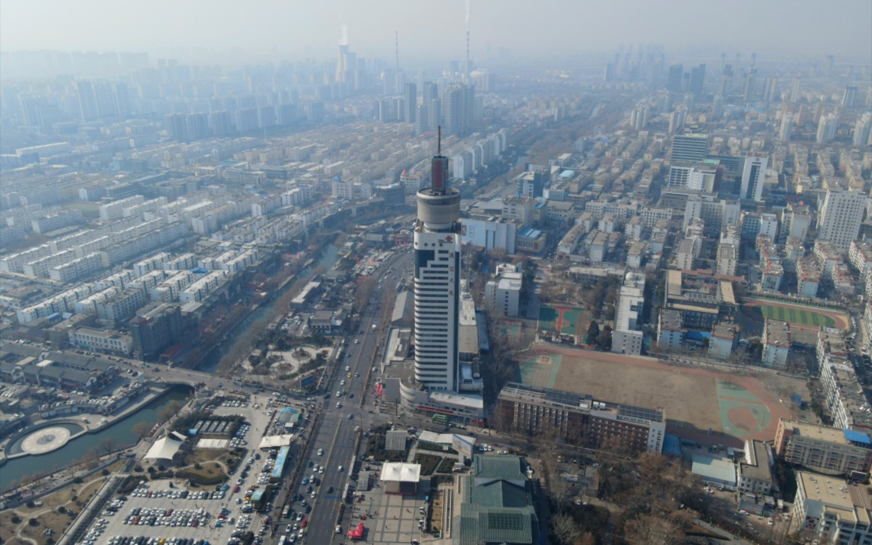 航拍济宁地标建筑——通信大厦