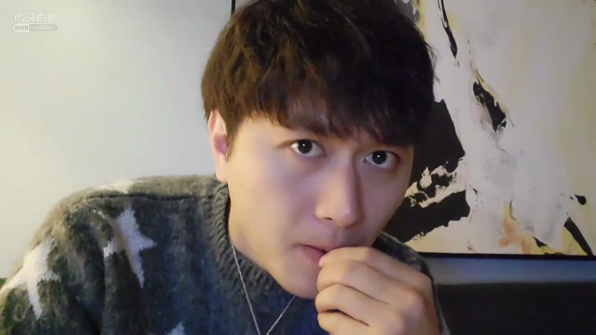 小小小酷哥202001143时14分法拉利小姐姐