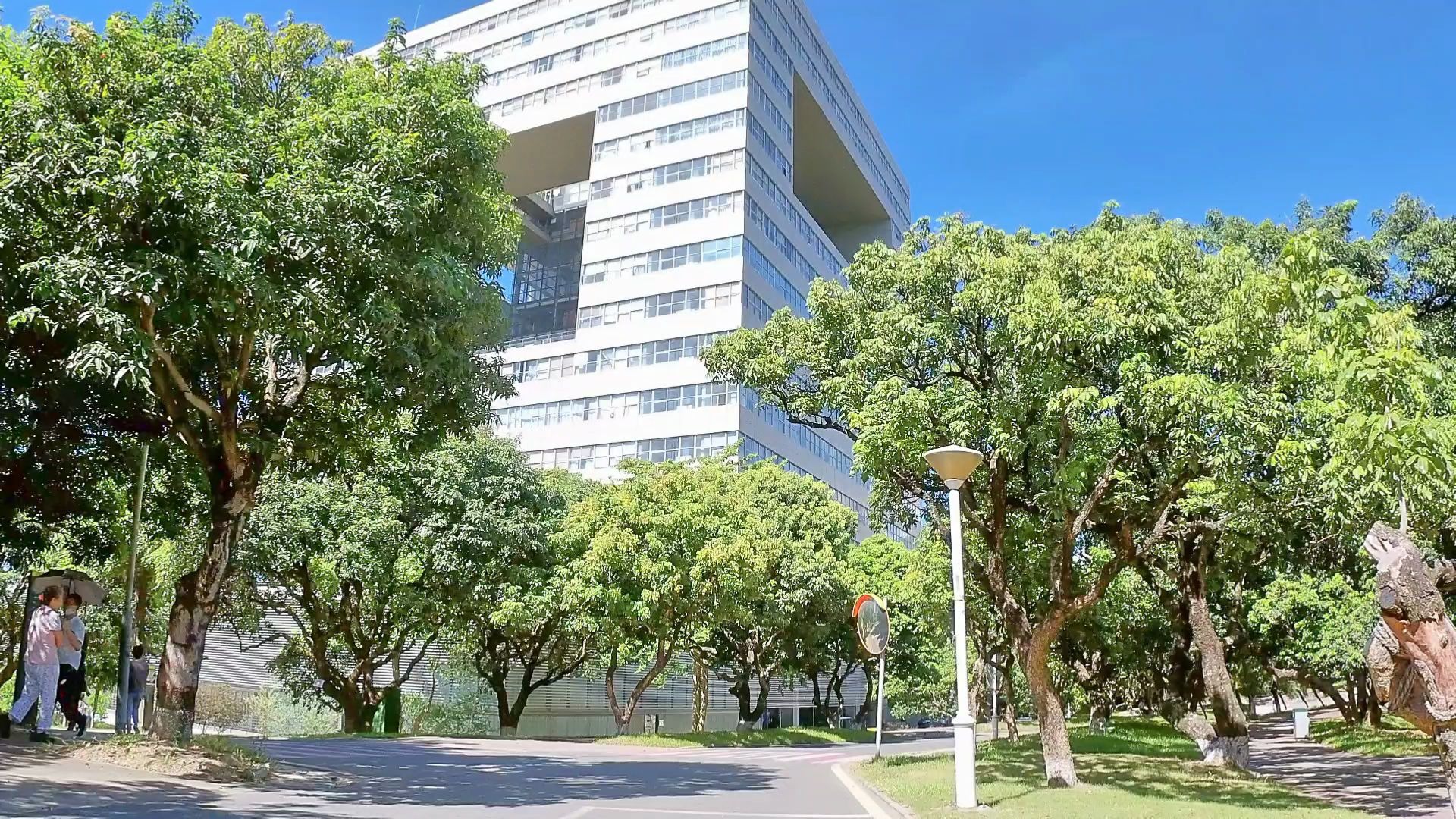 活动作品深圳大学后海校区骑行半圈