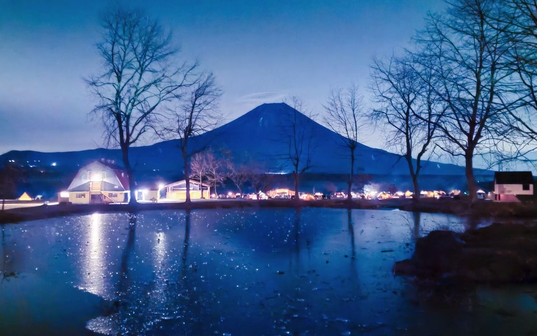 活动作品圣地巡礼摇曳露营纪念人生的第一次露营