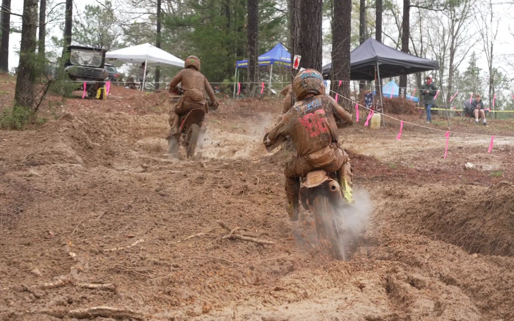 [图]GNCC The General 2023 ⚔️ The Best American Mud Party by Jaume Soler