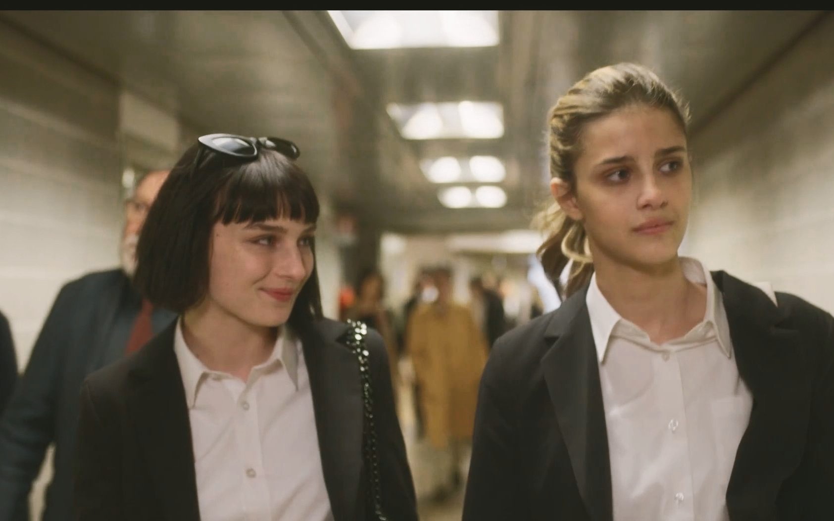 【朋友|罗马宝贝】"我想和你互相浪费,一起虚度短的沉默,长的无意义